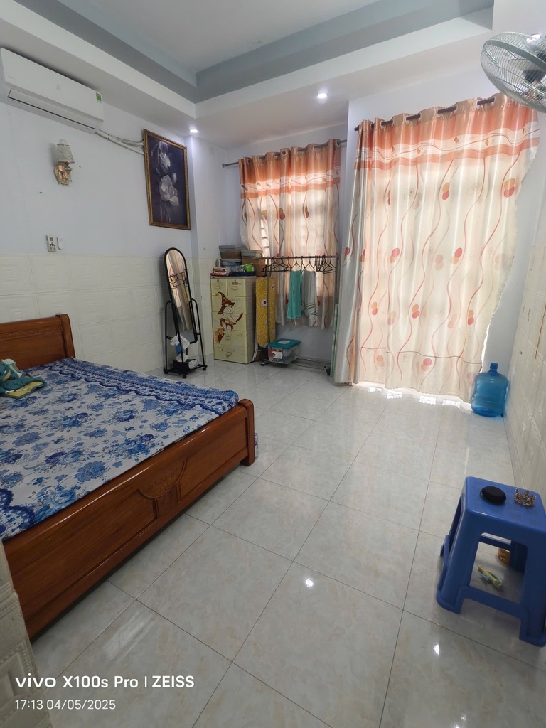 SIÊU PHẨM 4 TẦNG - 56M2 - HẺM XE HƠI - NGAY LÊ VĂN QUỚI - CHỈ NHỈNH 5 TỶ XÍU - Ảnh 2
